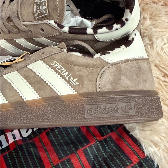 NWT! Adidas x Wales Bonner Handball Spezial Sneakers Taupe Suede w/ Cow Print - Picture 5 of 7